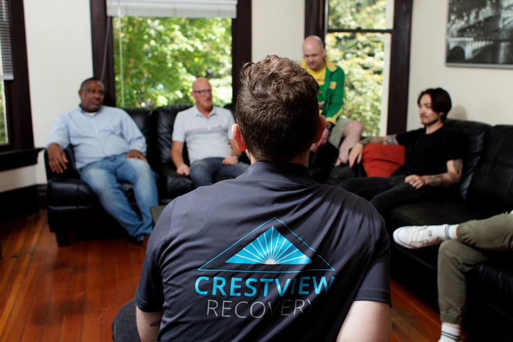 group at Crestview Recovery meeting for therapy